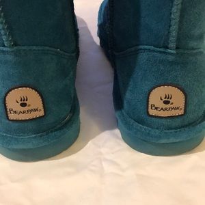 BearPaw  Elle Short Boot